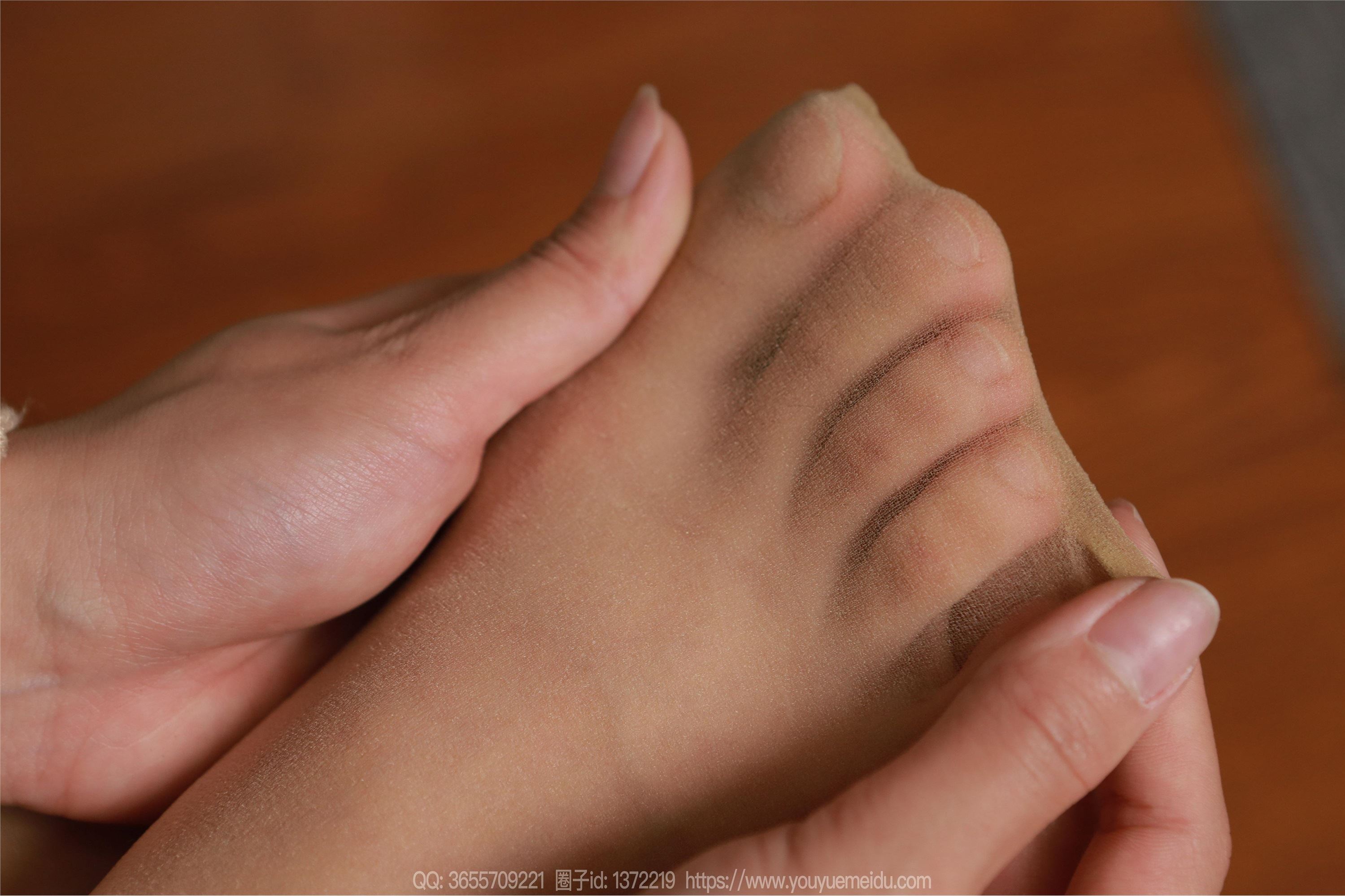 IESS异思趣向  2025.01.22 丝享家 1957 兔兔《火辣皮裙》